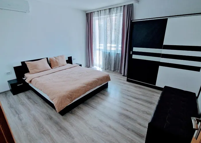 Water House Апартамент Шумен